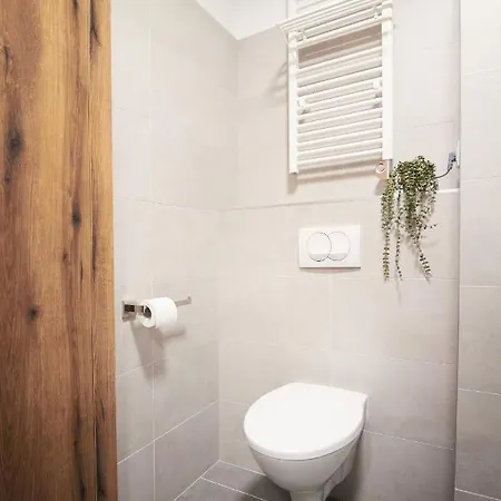 Apartman 316 A 317 *