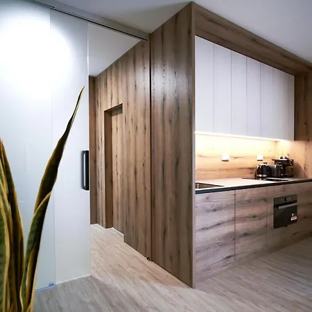 Apartman 316 A 317 *