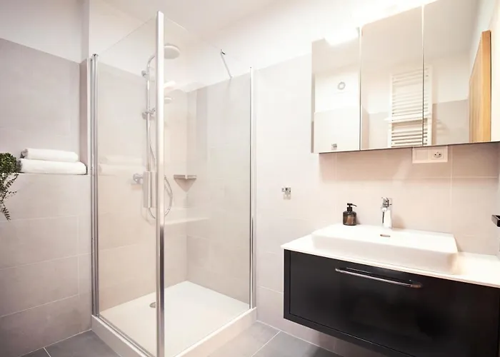 316 A 317 Appartement *